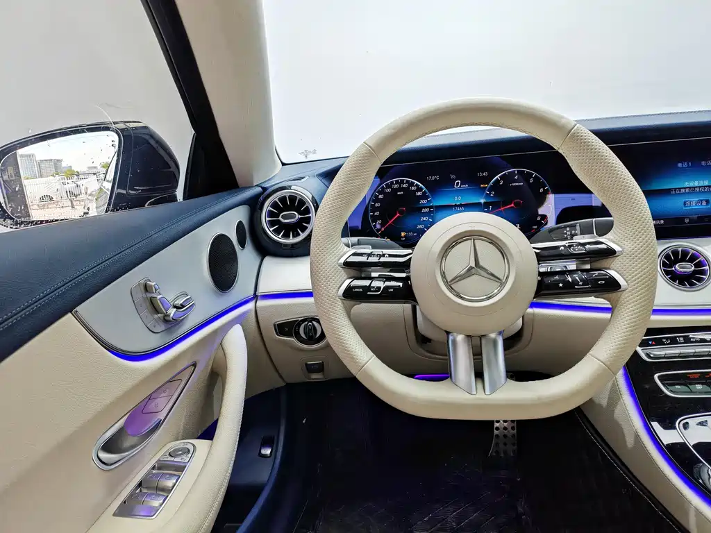 Mercedes-Benz E-Class 2023 — фото 9