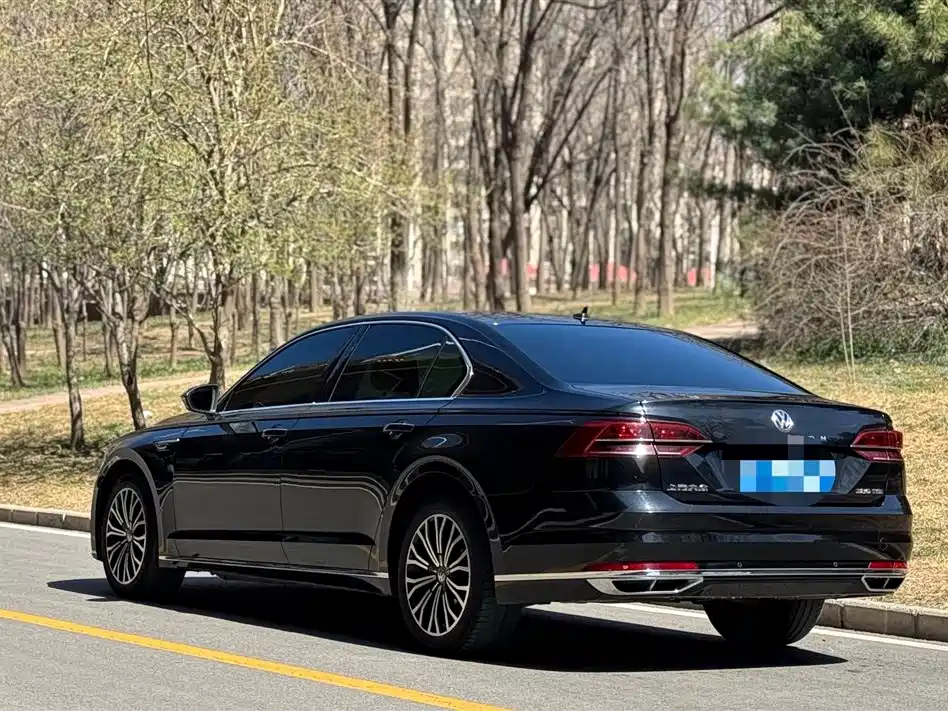 Volkswagen Phideon 2018 — фото 7