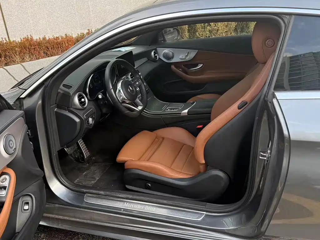 Mercedes-Benz C-Class 2019 — фото 8