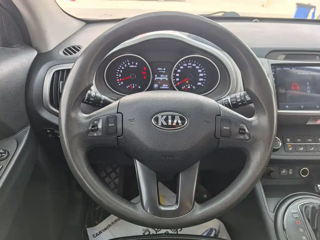 Kia Sportage 2015 — фото 12