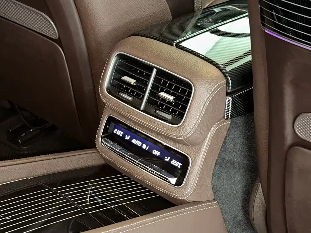 Mercedes-Benz GLS 2022 — фото 13