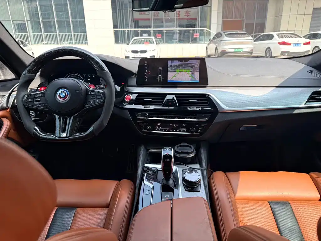 BMW M5 2019 — фото 8