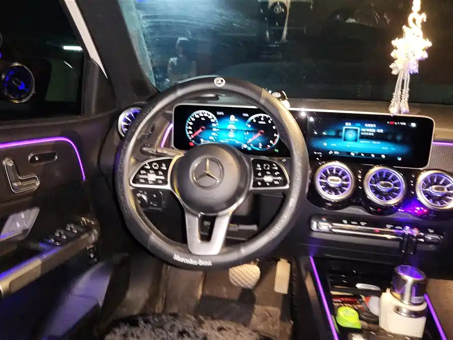 Mercedes-Benz GLB 2020 — фото 15