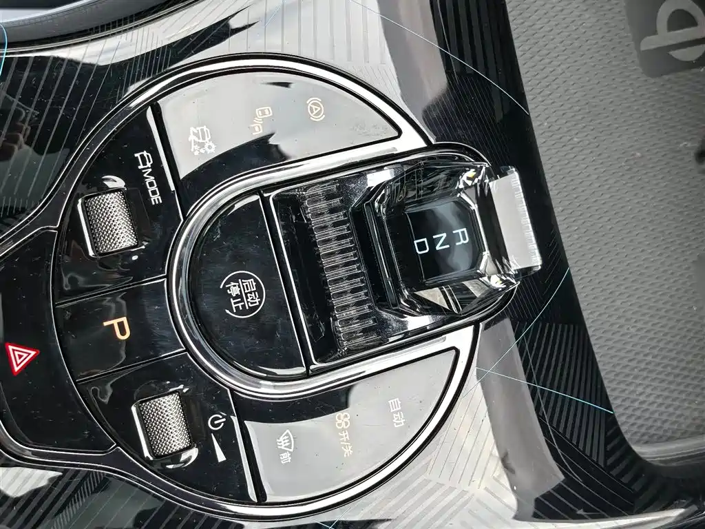 BYD Seal 2023 — фото 13