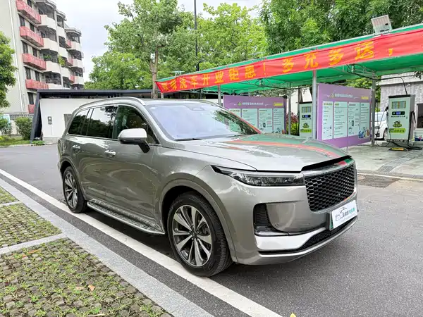 Li Auto ONE 2021