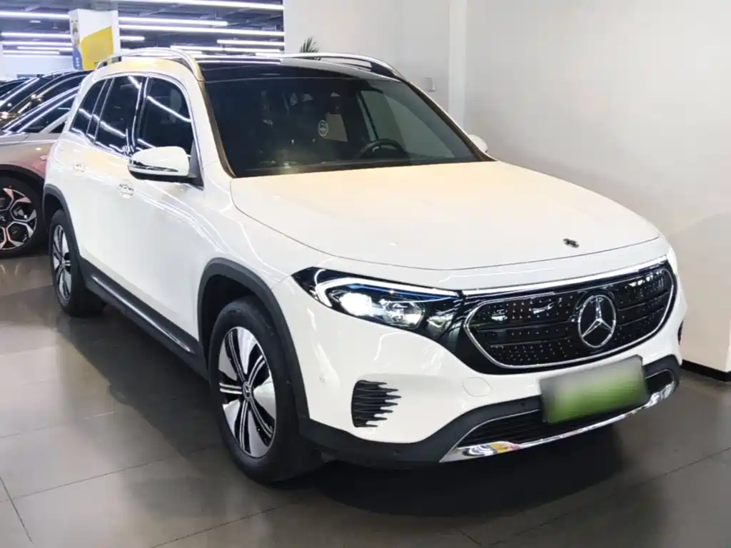 Mercedes-Benz EQB 2023