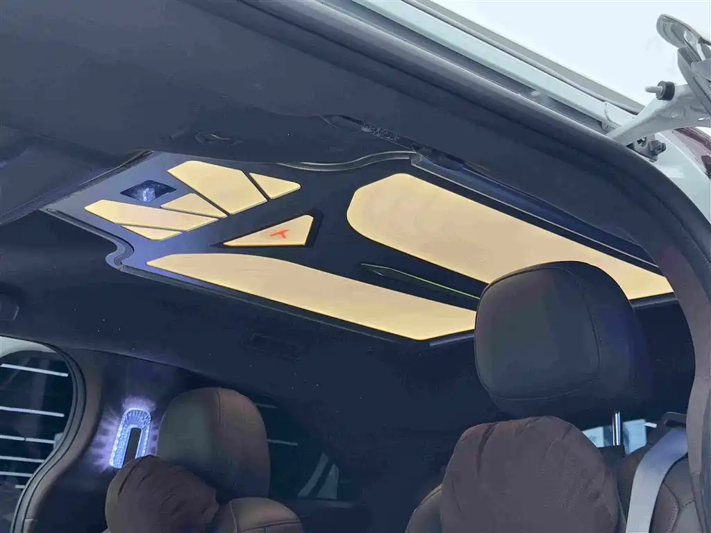 Toyota Sienna 2024 — фото 16