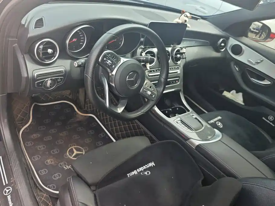 Mercedes-Benz C-Class 2019 — фото 12
