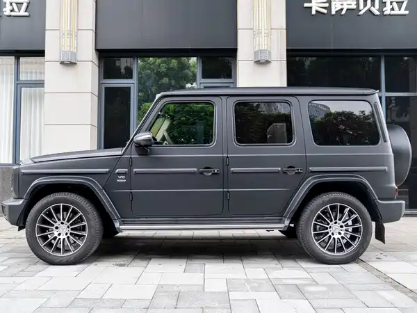 Mercedes-Benz G-Class 2020