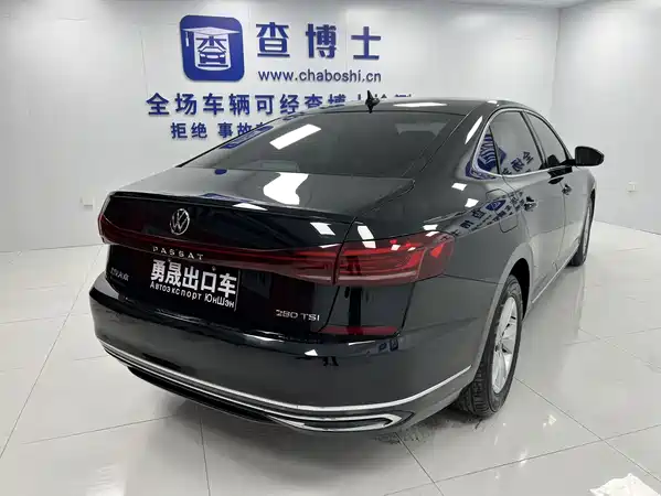 Volkswagen Passat 2023