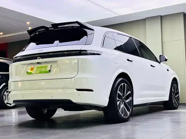 Li Auto L7 2024