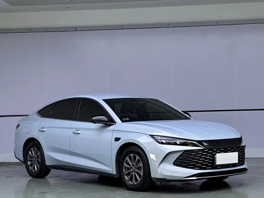 BYD Qin L 2025 — фото 3