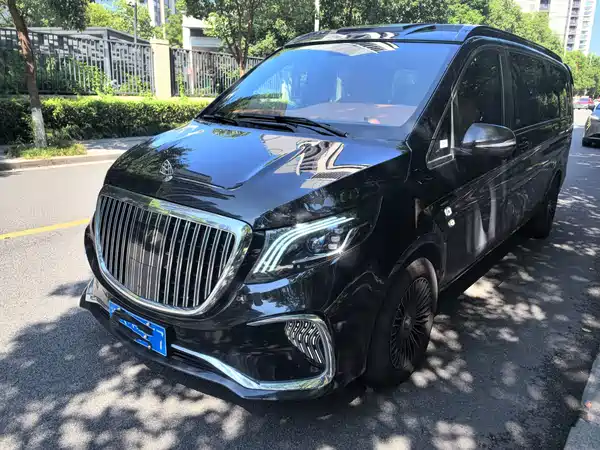 Mercedes-Benz Vito 2023