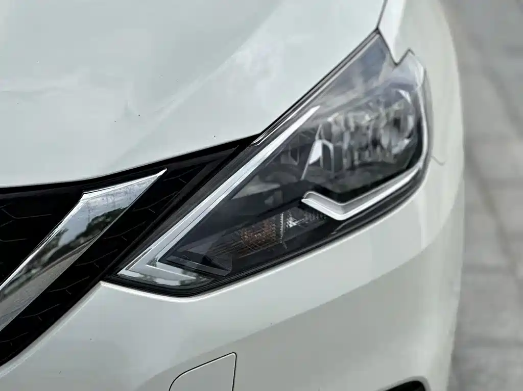 Nissan Sylphy 2023 — фото 12
