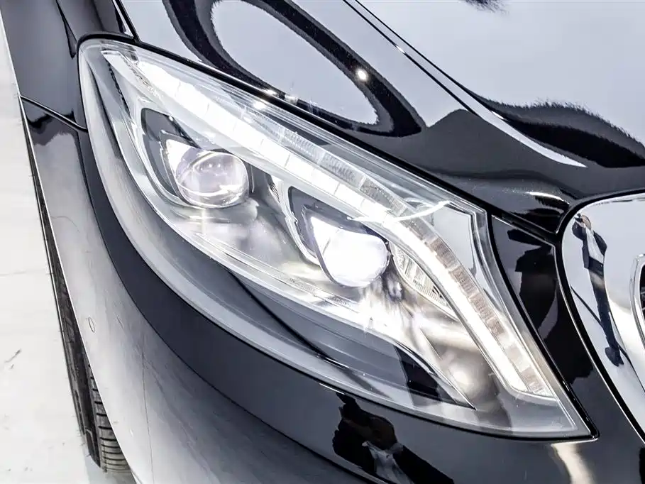 Mercedes-Benz S-Class 2015 — фото 24