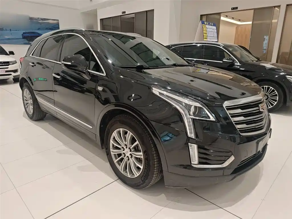 Cadillac XT5 2018 — фото 20