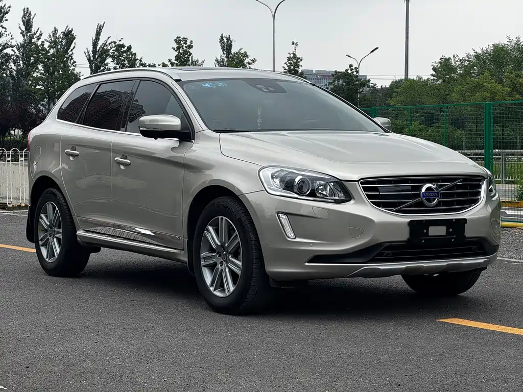 Volvo XC60 2016 — фото 3