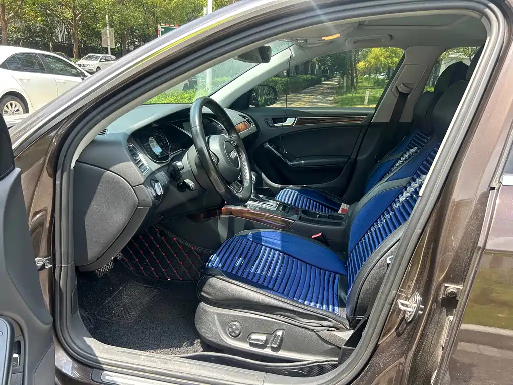Audi A4L 2014