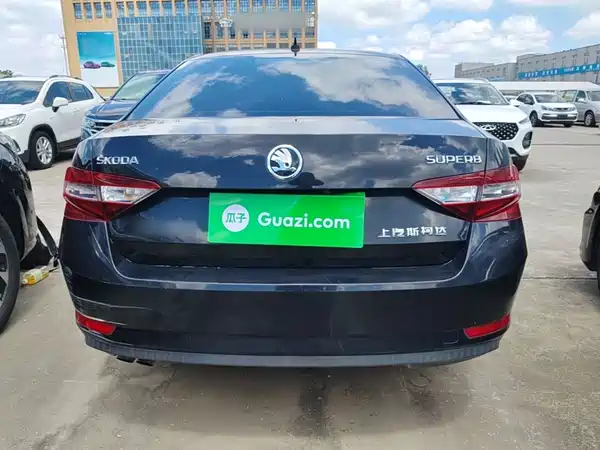 Skoda Superb 2019