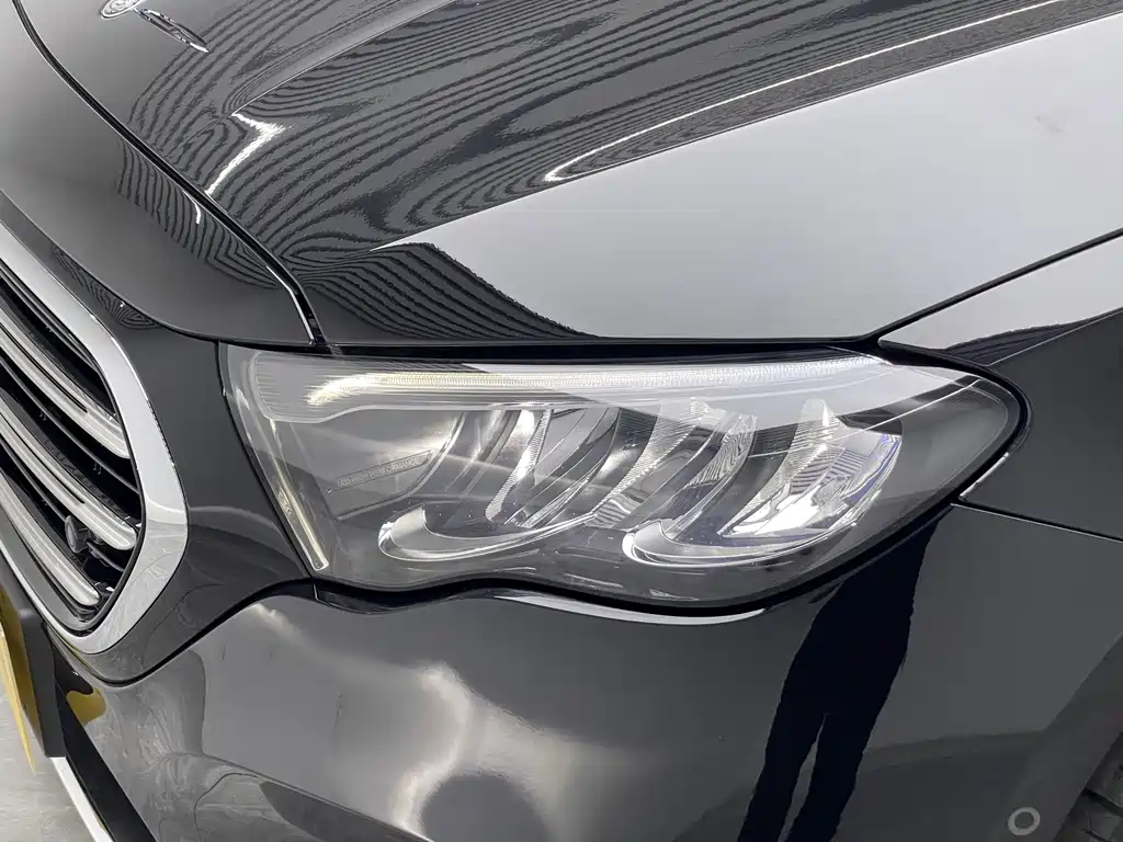 Mercedes-Benz E-Class 2025 — фото 18