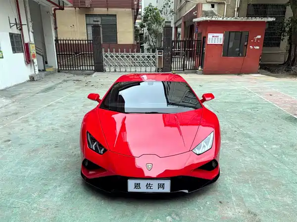 Lamborghini Huracan 2022