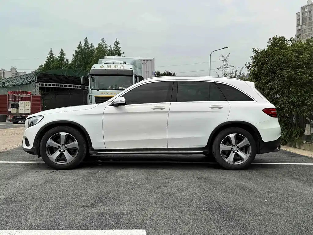 Mercedes-Benz GLC 2016 — фото 4