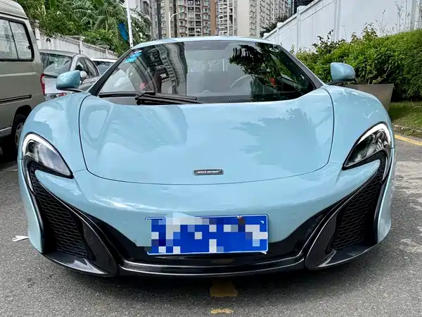 McLaren 625C 2016