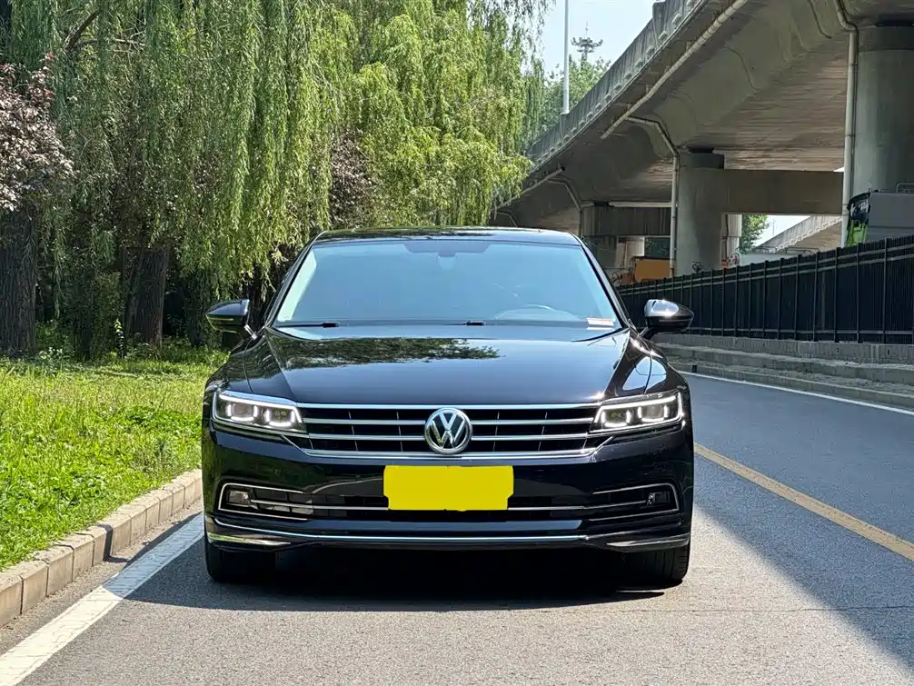 Volkswagen Phideon 2018 — фото 2