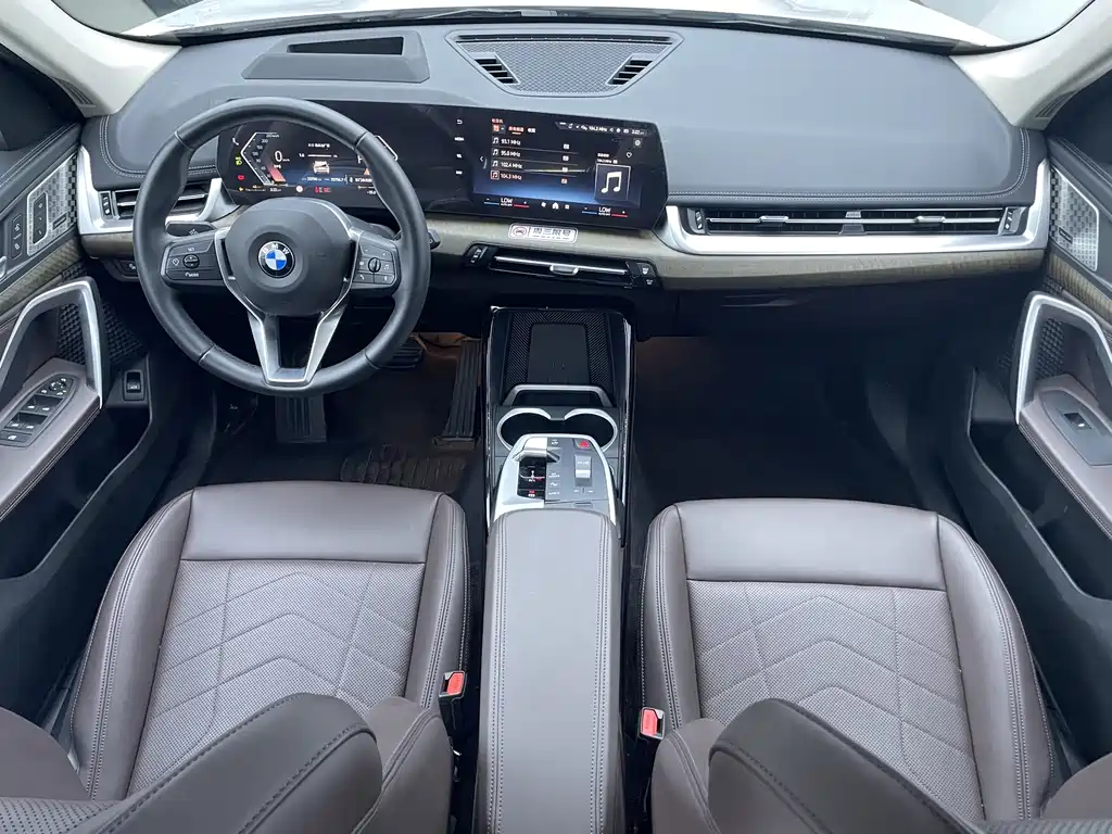BMW X1 2024 — фото 6