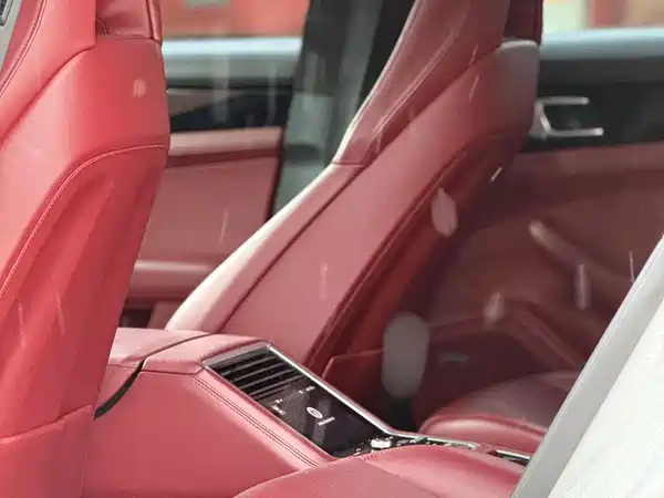Porsche Panamera 2019