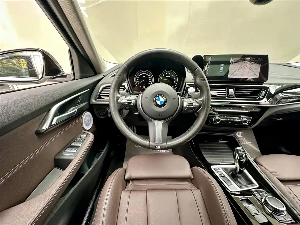 BMW 1 Series 2023 — фото 13