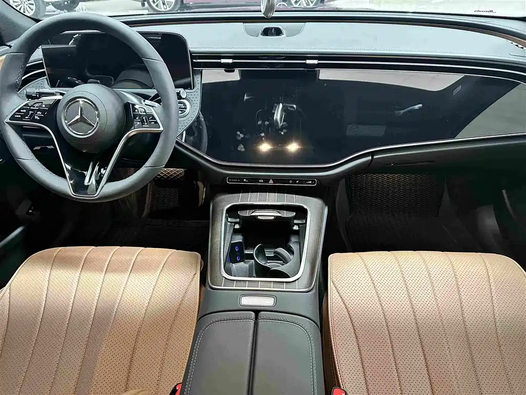 Mercedes-Benz E-Class 2026 — фото 17