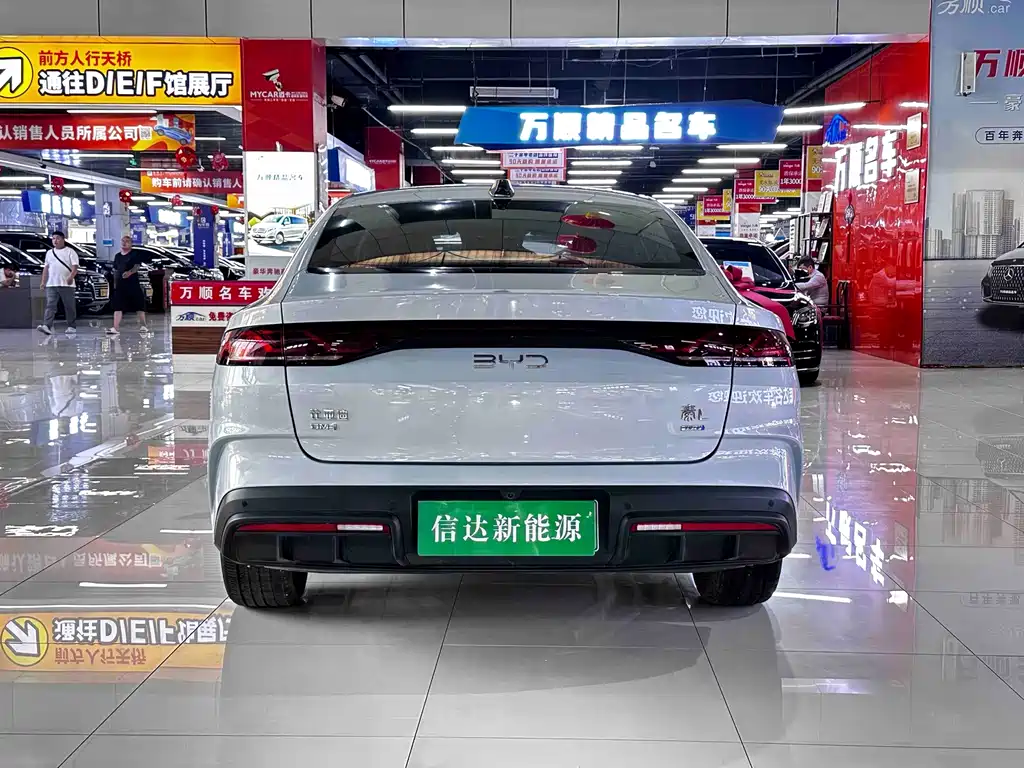 BYD Qin L 2025 — фото 5