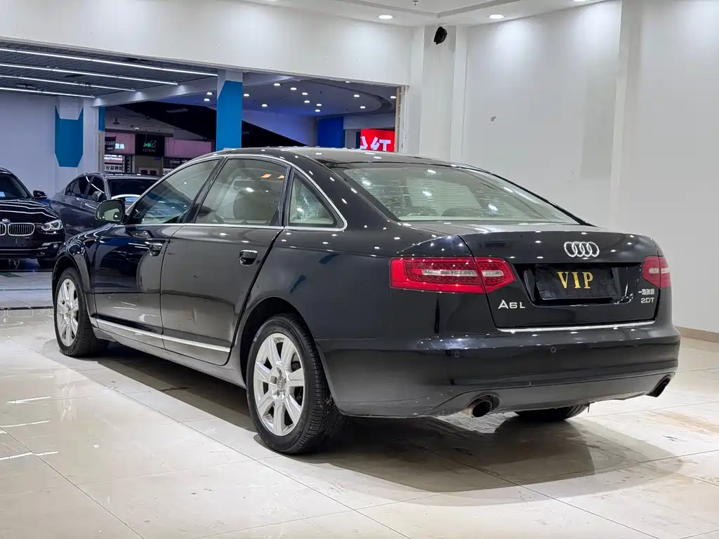 Audi A6L 2011