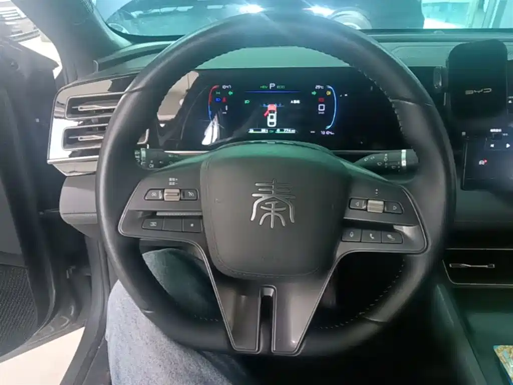 BYD Qin L 2025 — фото 11