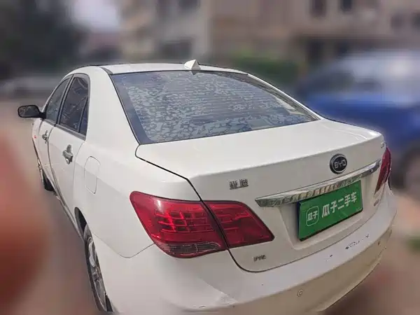 BYD L3 2014