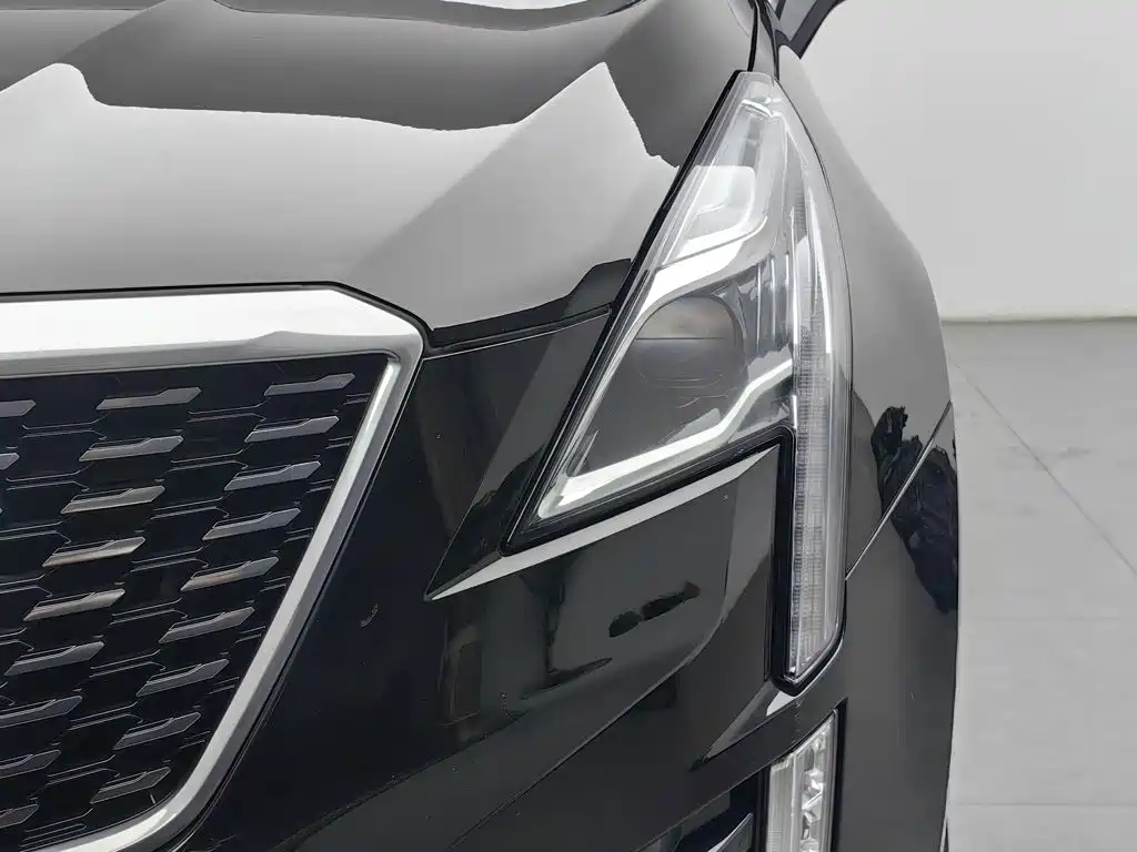 Cadillac XT5 2020 — фото 7