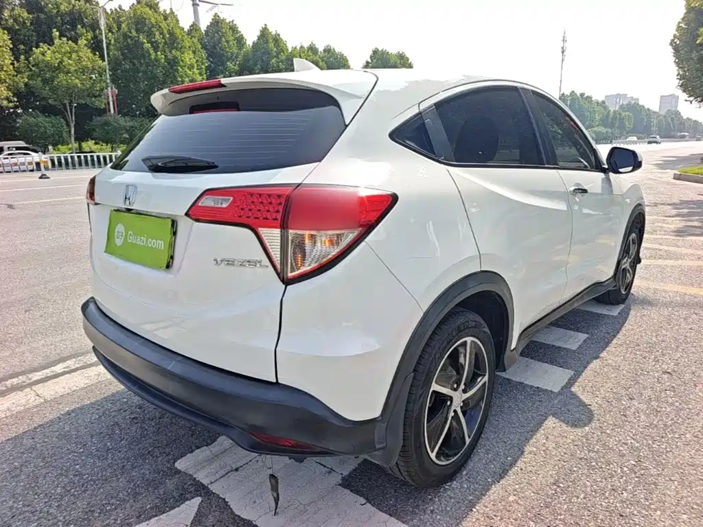 Honda Vezel 2020 — фото 7