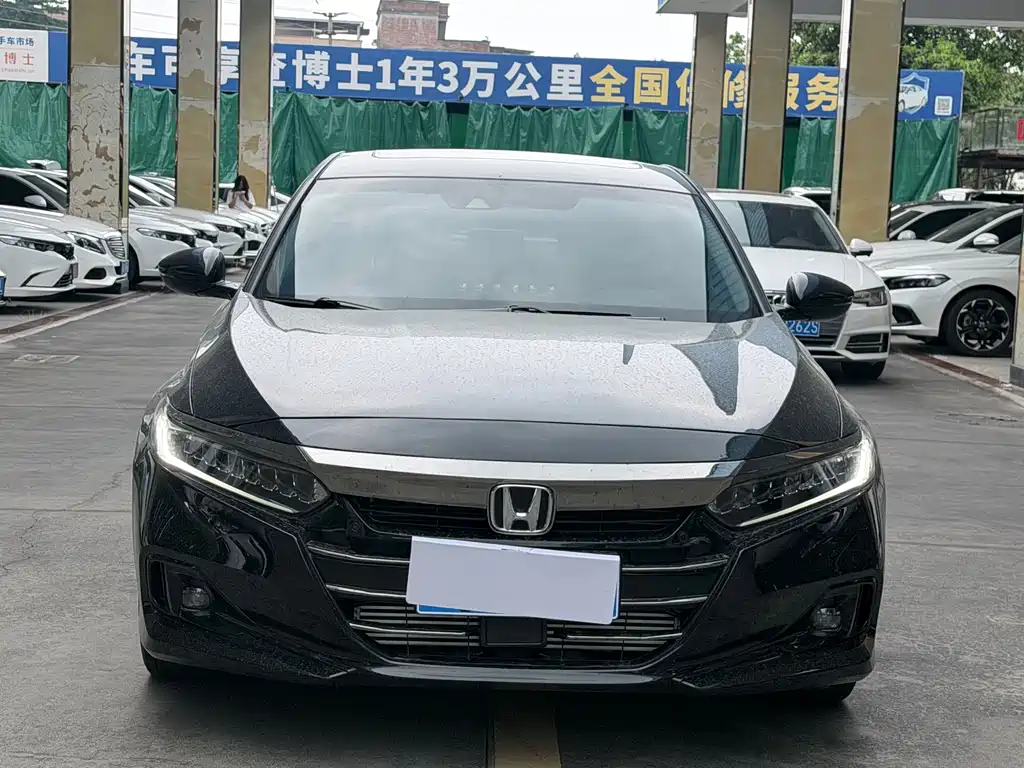 Honda Accord 2022 — фото 2