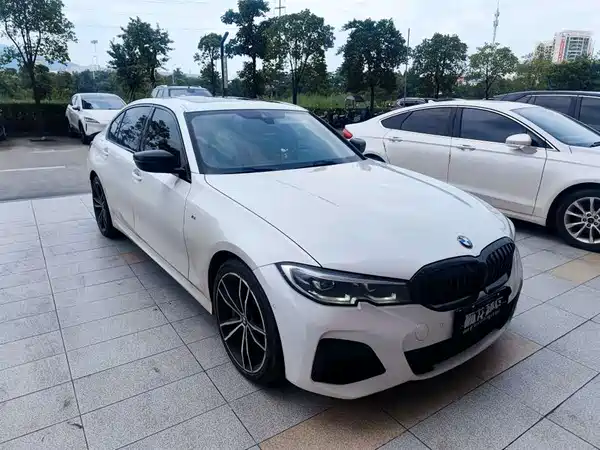 BMW 3 Series 2022