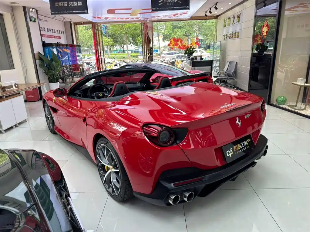 Ferrari Portofino 2019 — фото 6