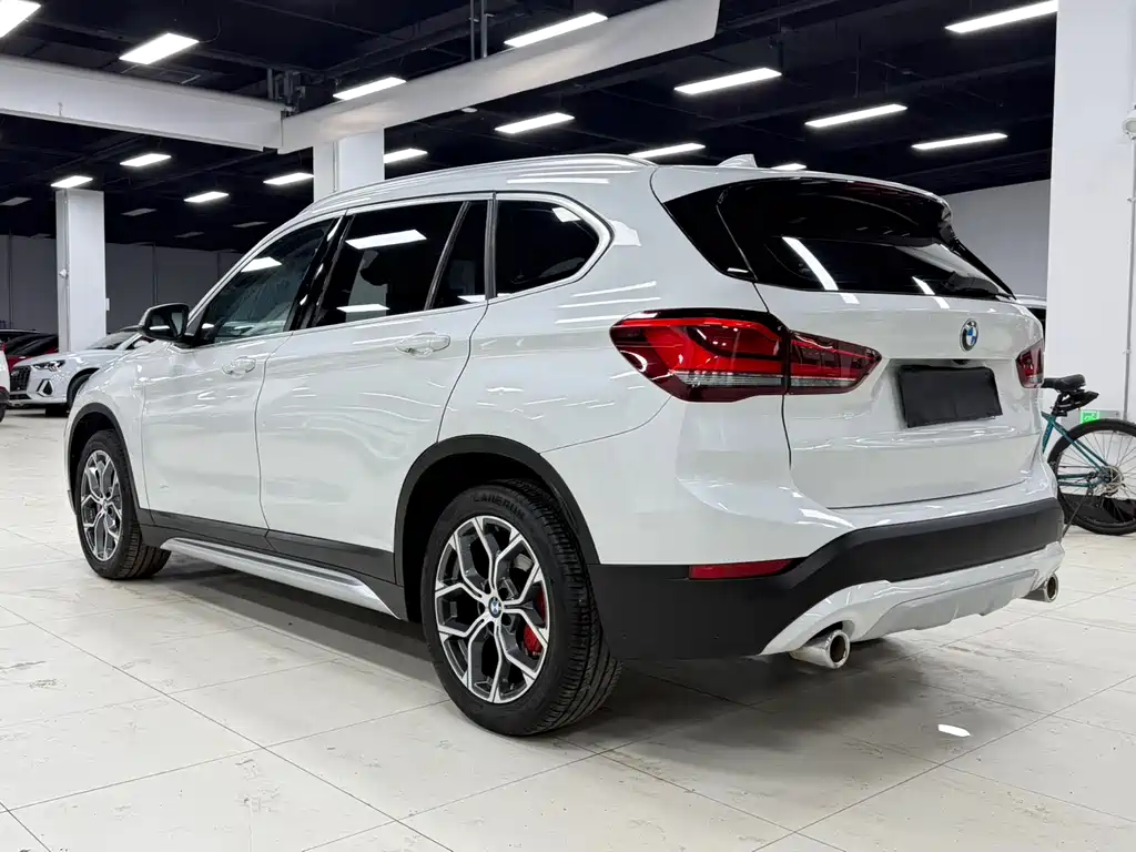 BMW X1 2022 — фото 6