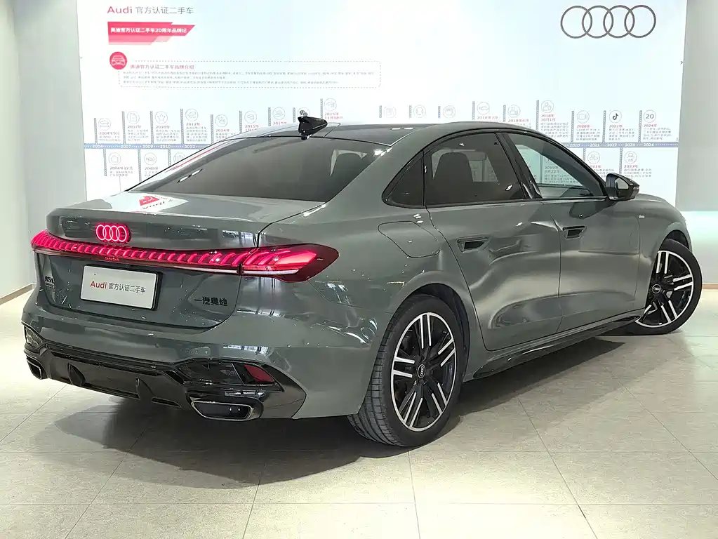 Audi A5L 2025 — фото 4