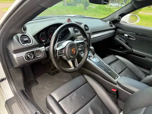 Porsche 718 2018
