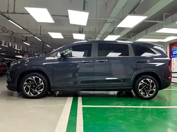 Hyundai Custin 2022