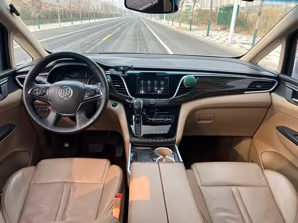 Buick GL8 2018