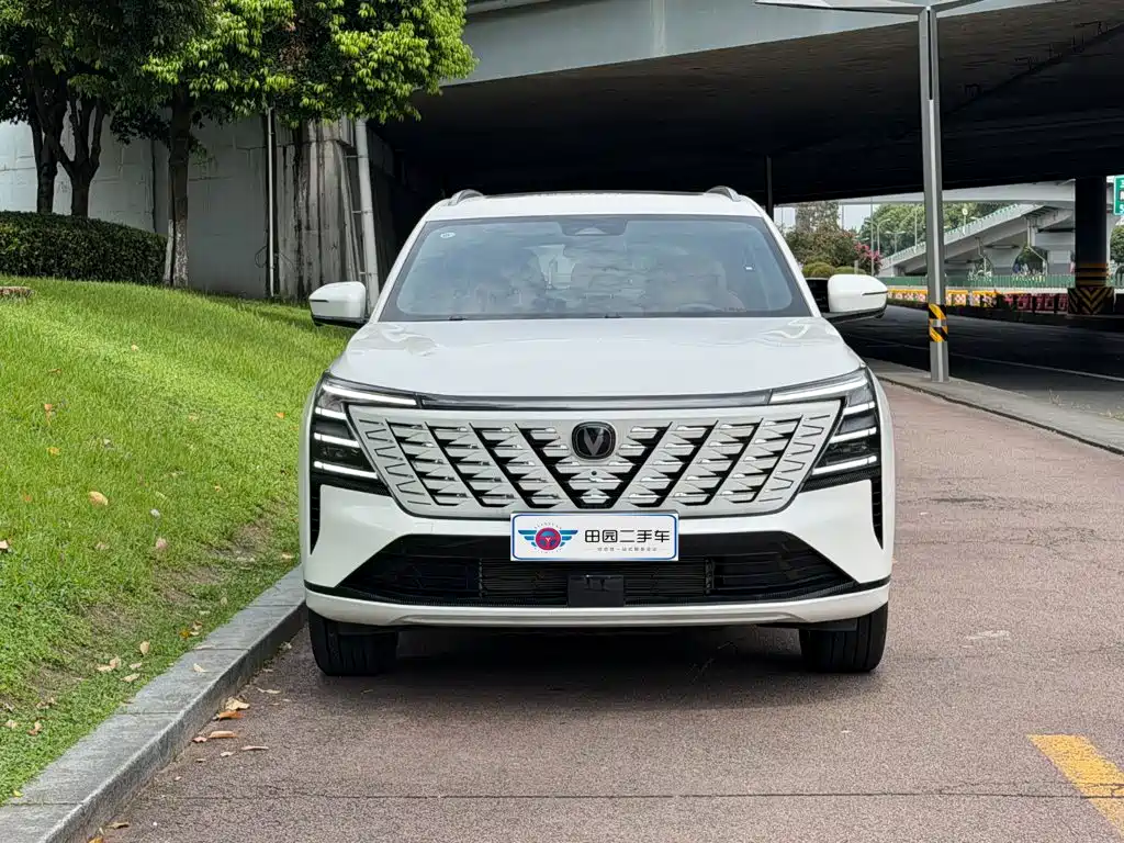 Changan CS75PLUS 2025 — фото 2