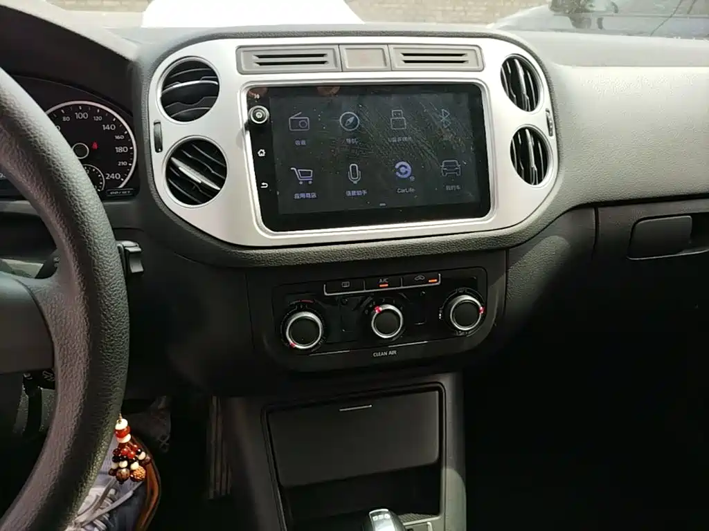 Volkswagen Tiguan 2018 — фото 13