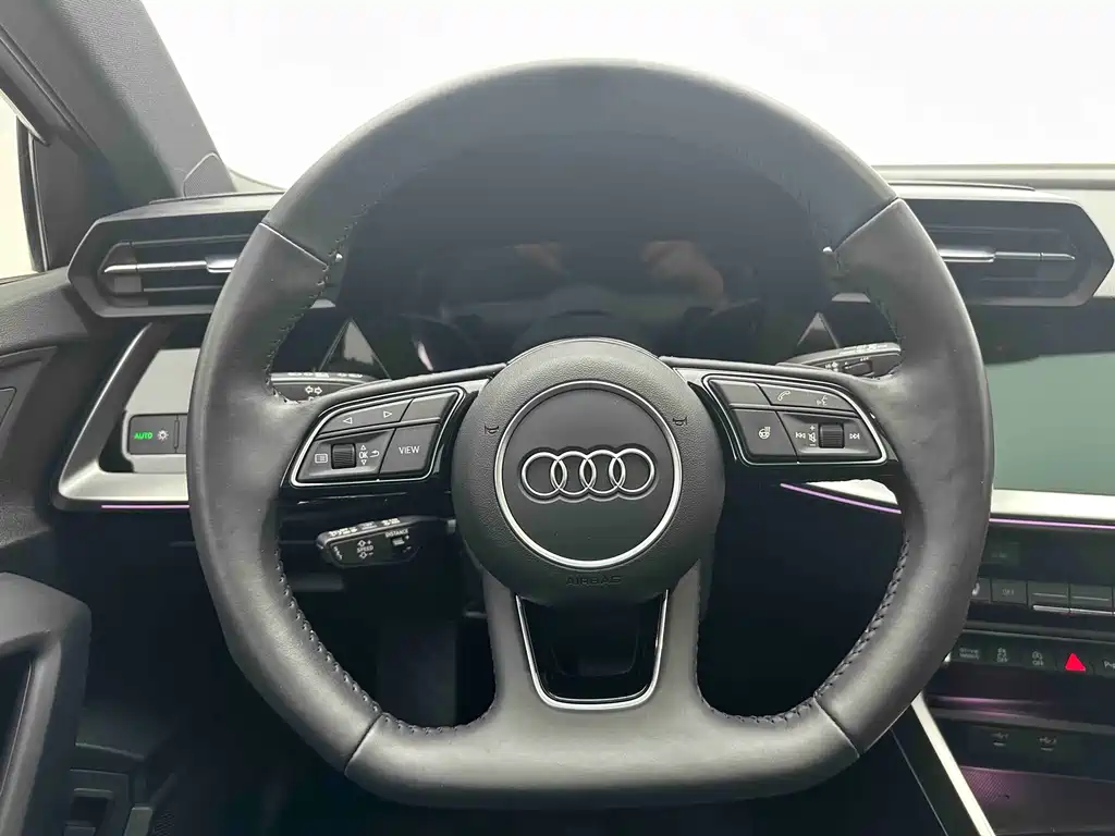 Audi A3 2022 — фото 17