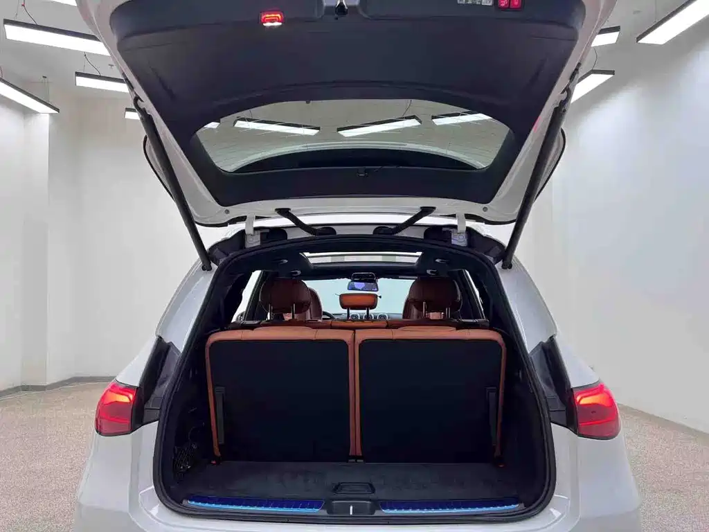 Mercedes-Benz GLC 2023 — фото 27